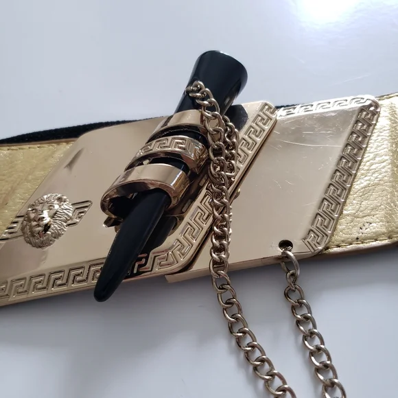 Elasticized Cinch Belt with Latch and Chain - Picture 10 of 16